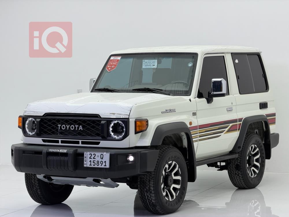 Toyota Land Cruiser 76